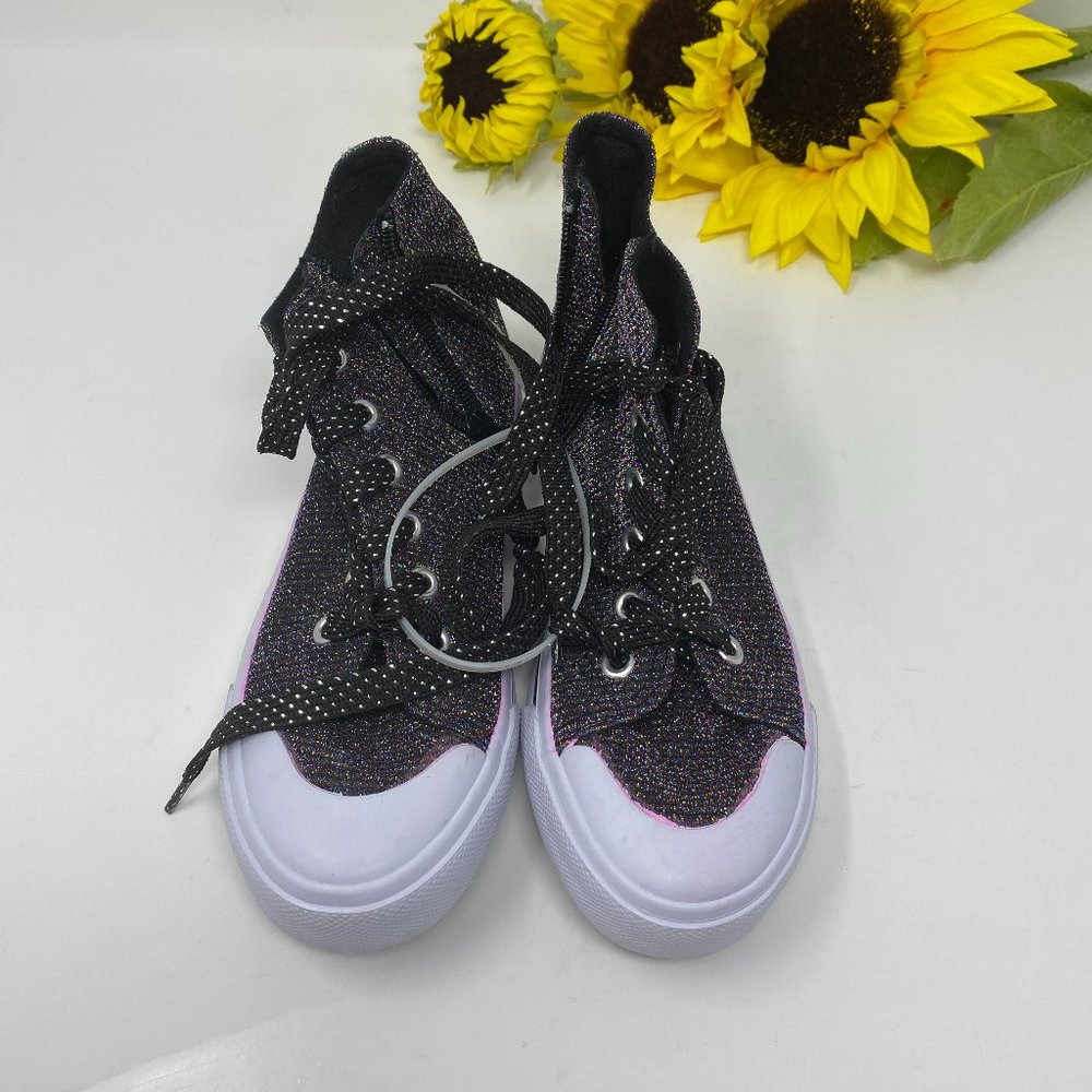 Roebuck & Co high-top Kids sneakers NWT